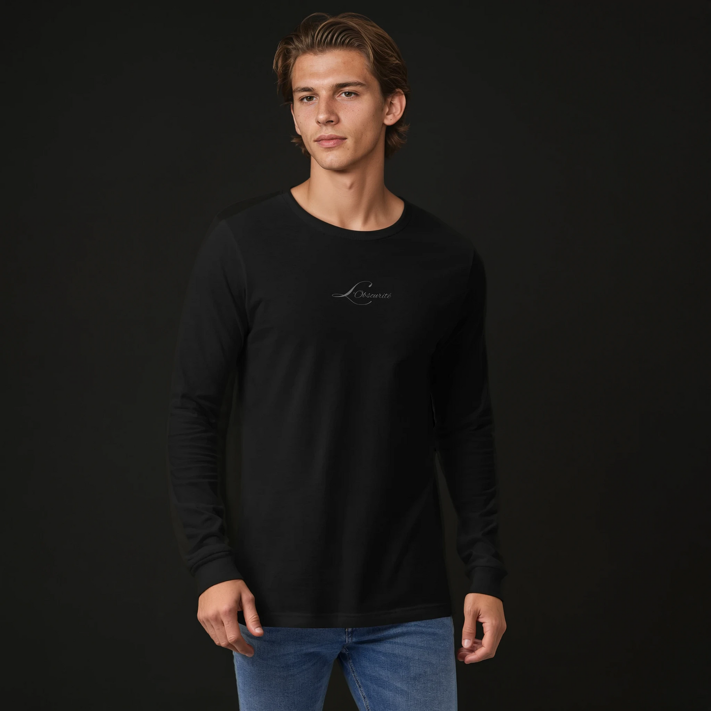must have | Black long sleeve tee